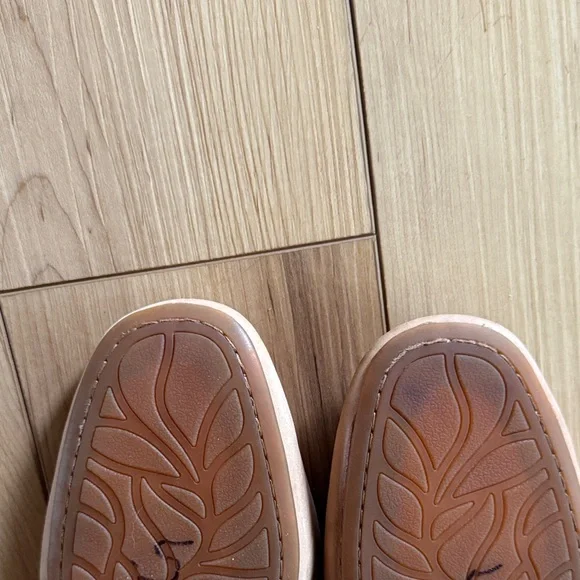 Born Coco Flats Brown Beige Leather Slingback Flats Shoes Womens Size 9 - Picture 9 of 10